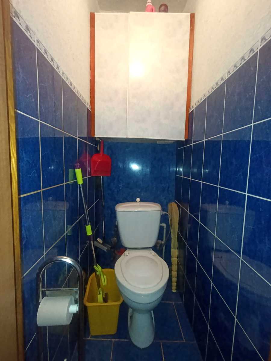1873944209079304