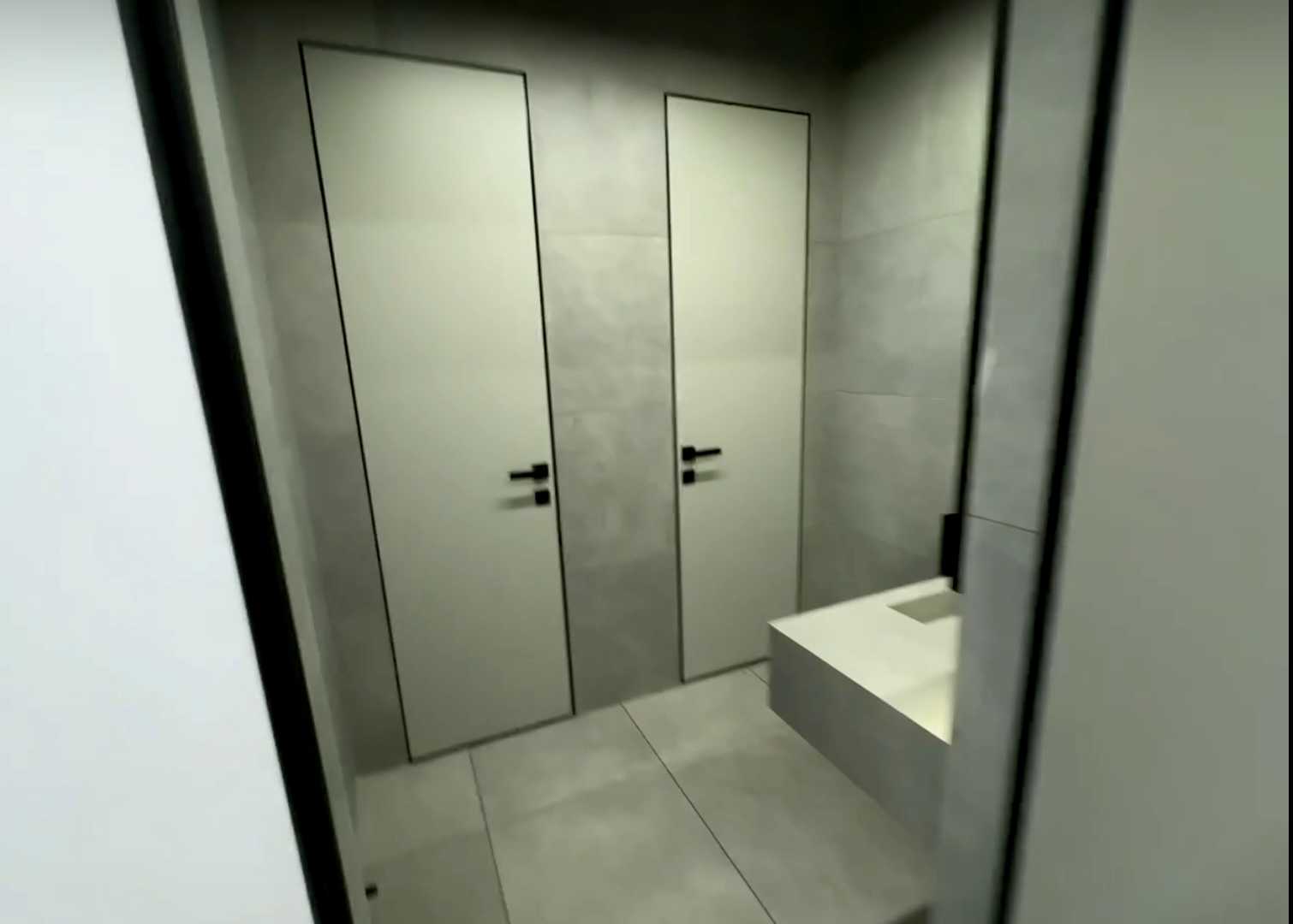 1873947860371168