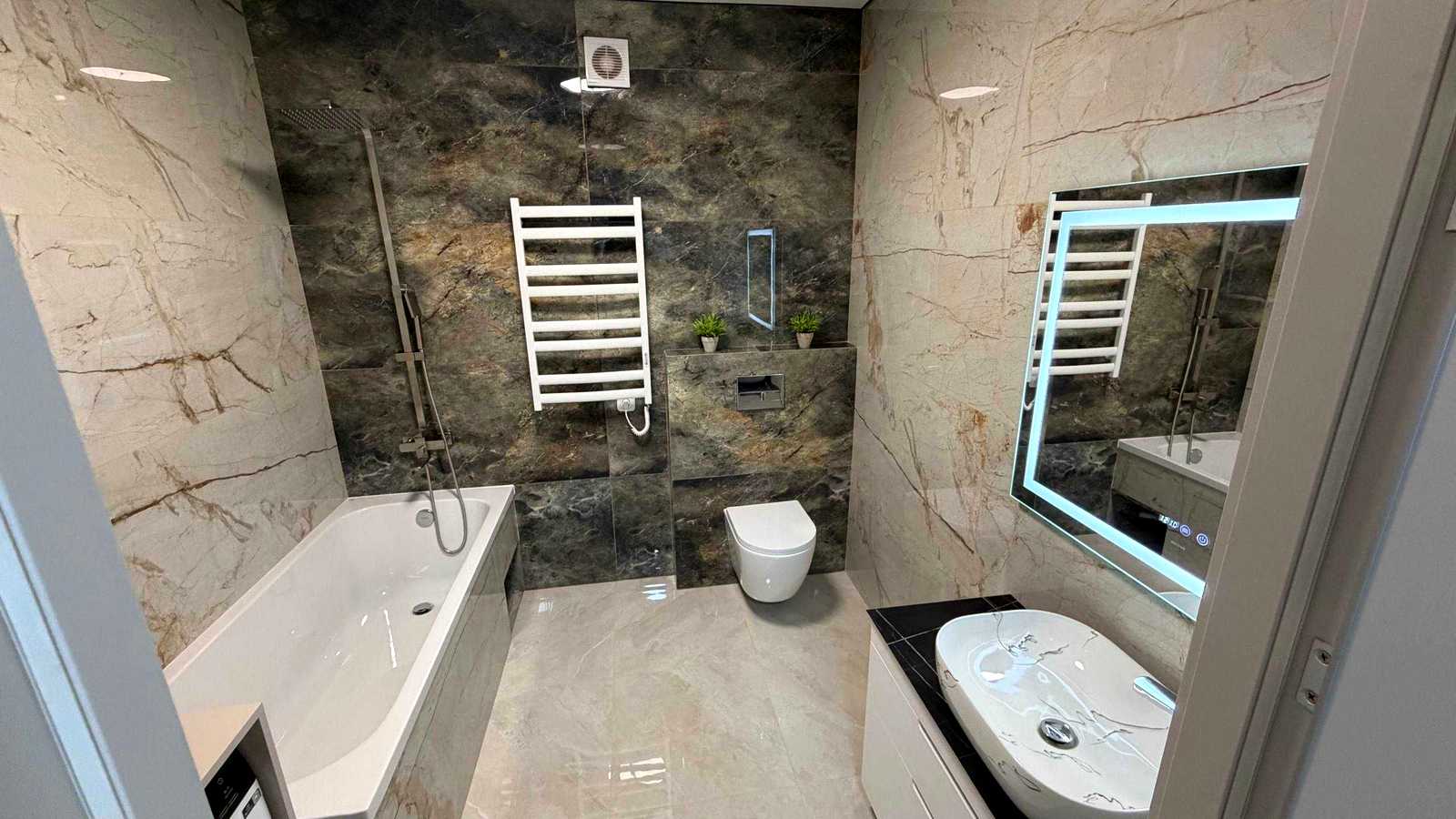 1873950422697738