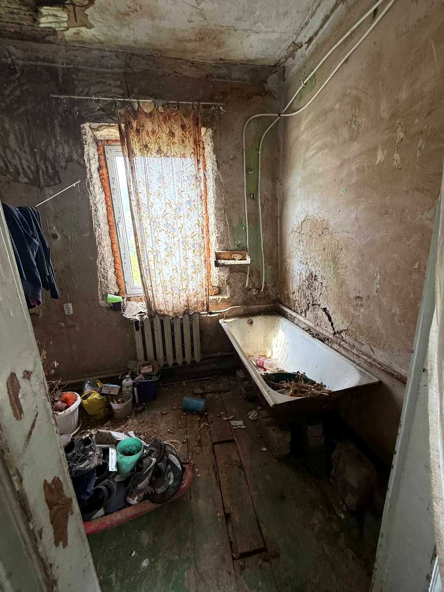 1873950677671621