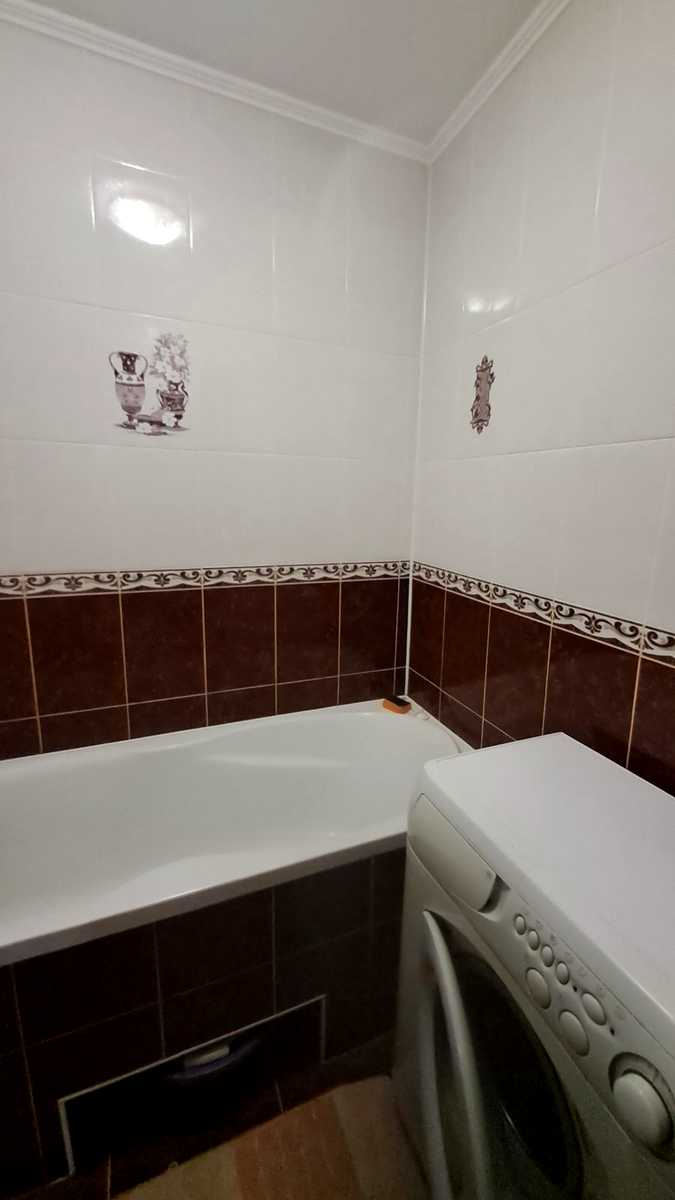 1873957668983804