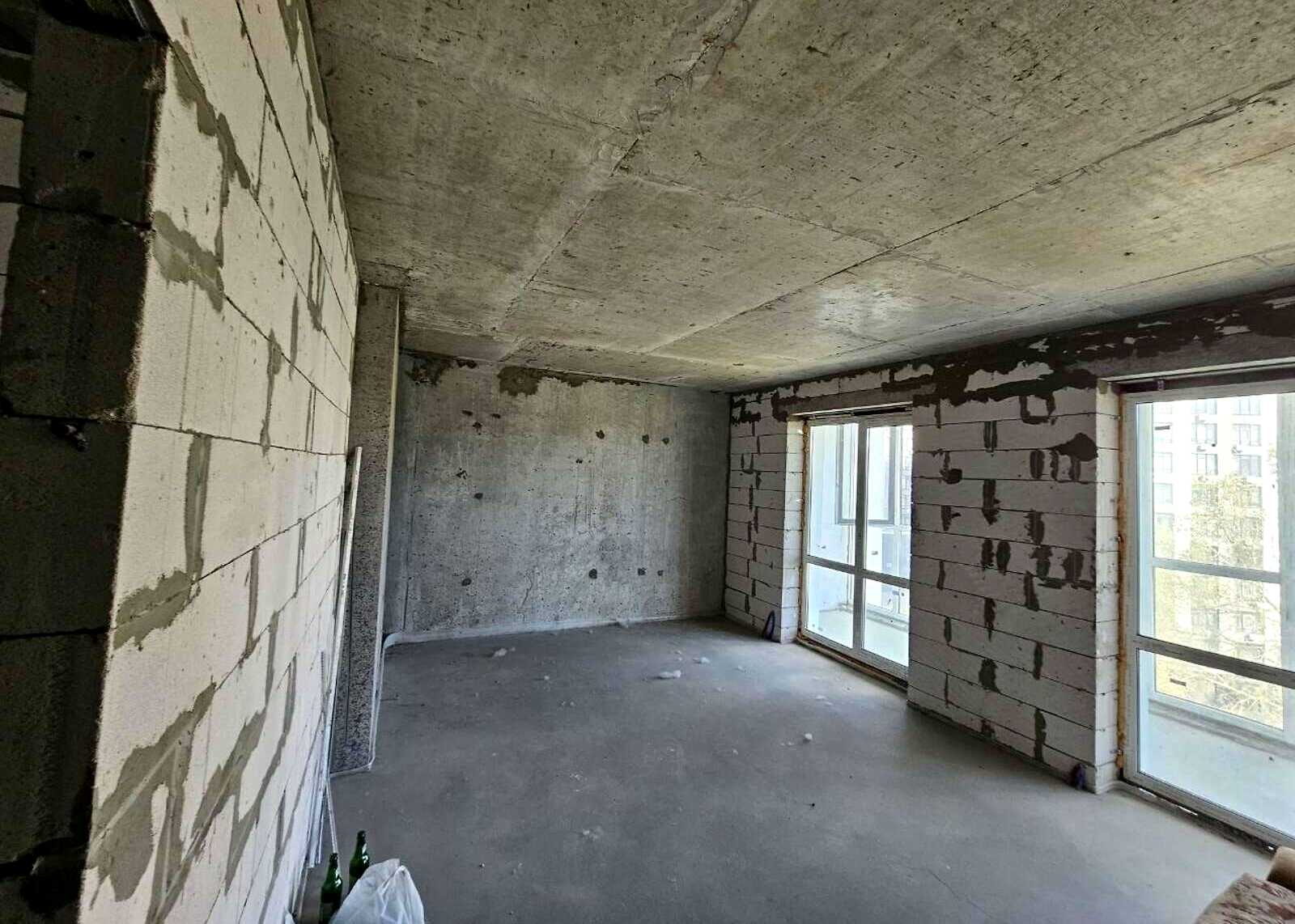 1873957778972578