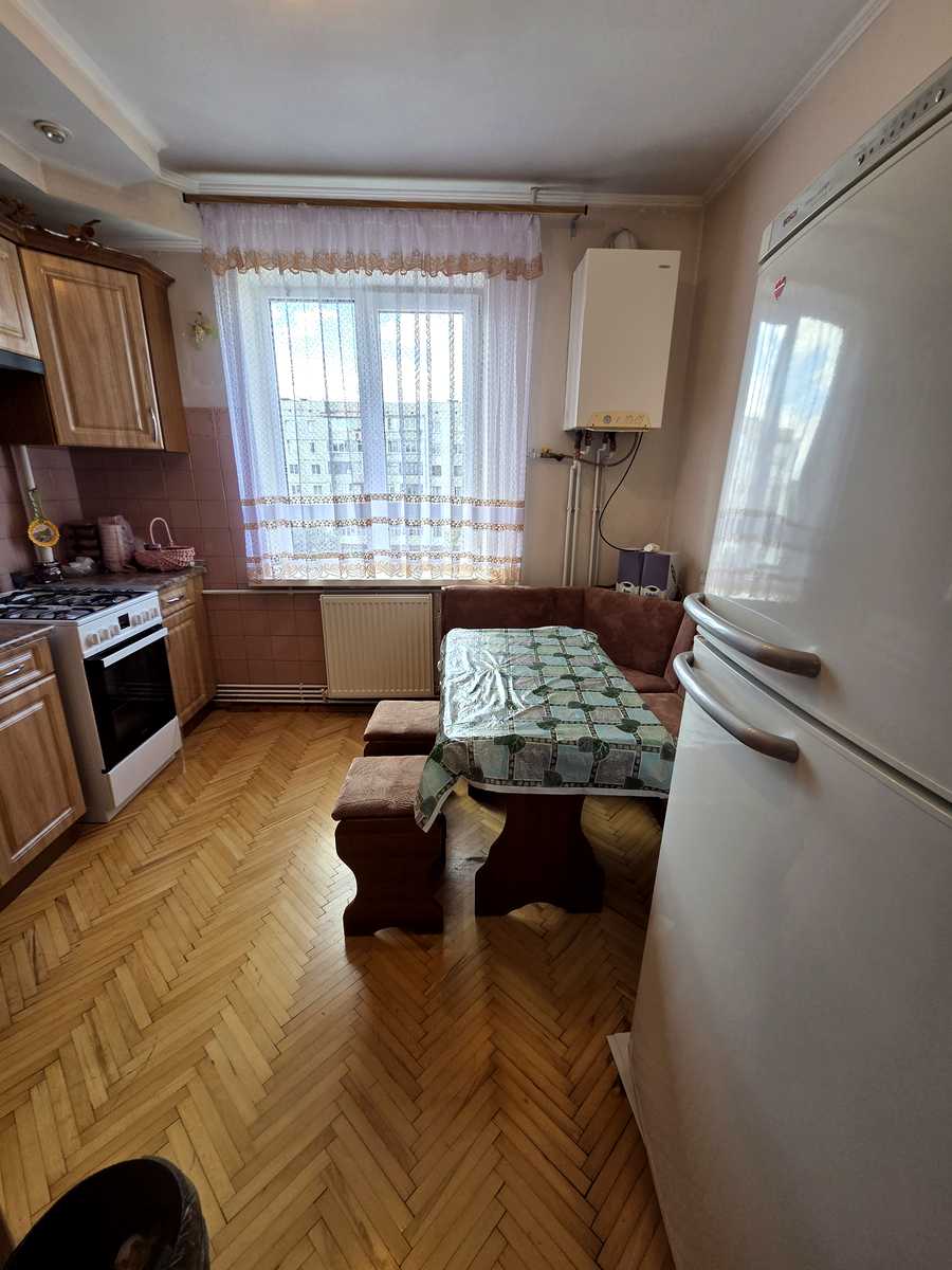 1873957847707353