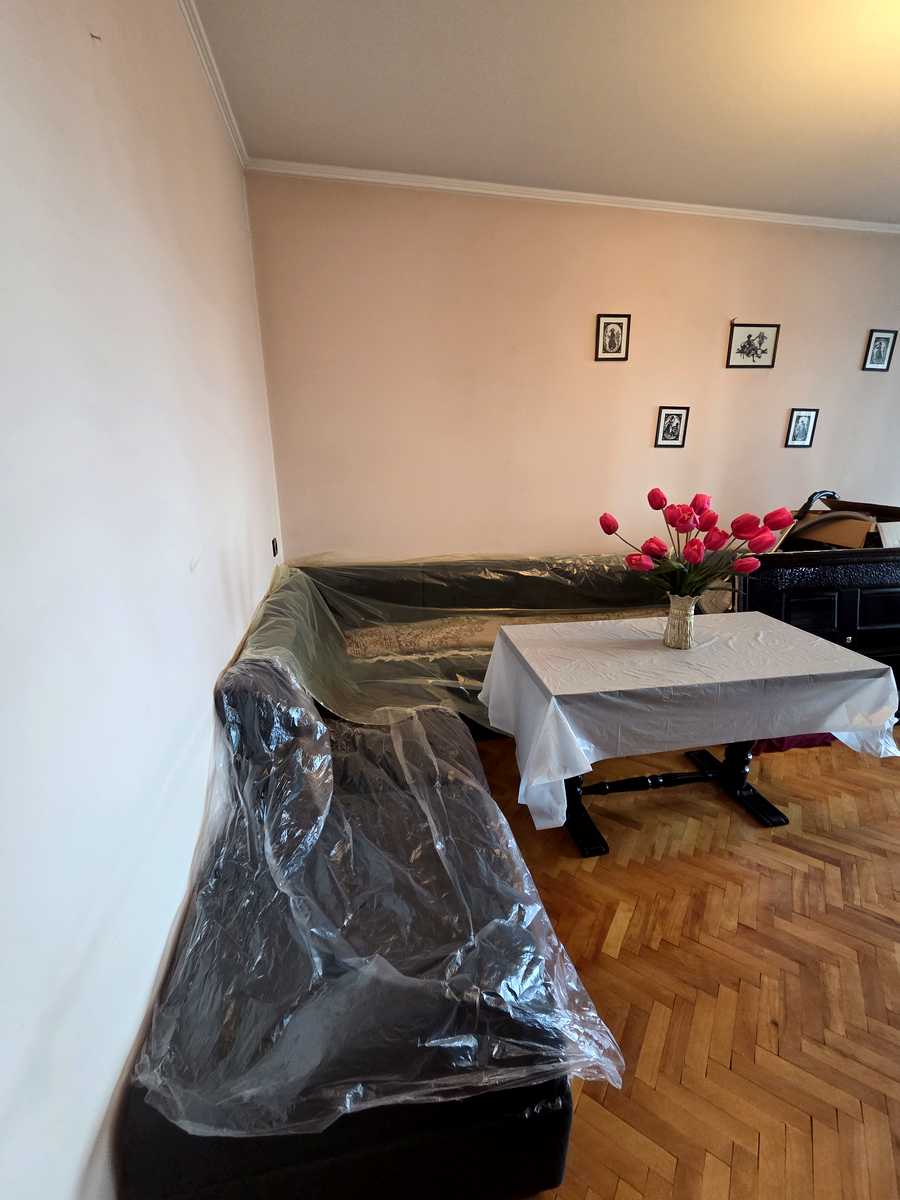 1873957867984572