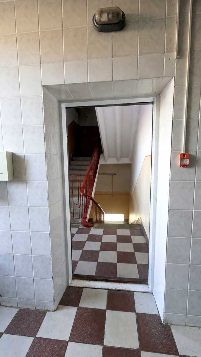 1873957938374369