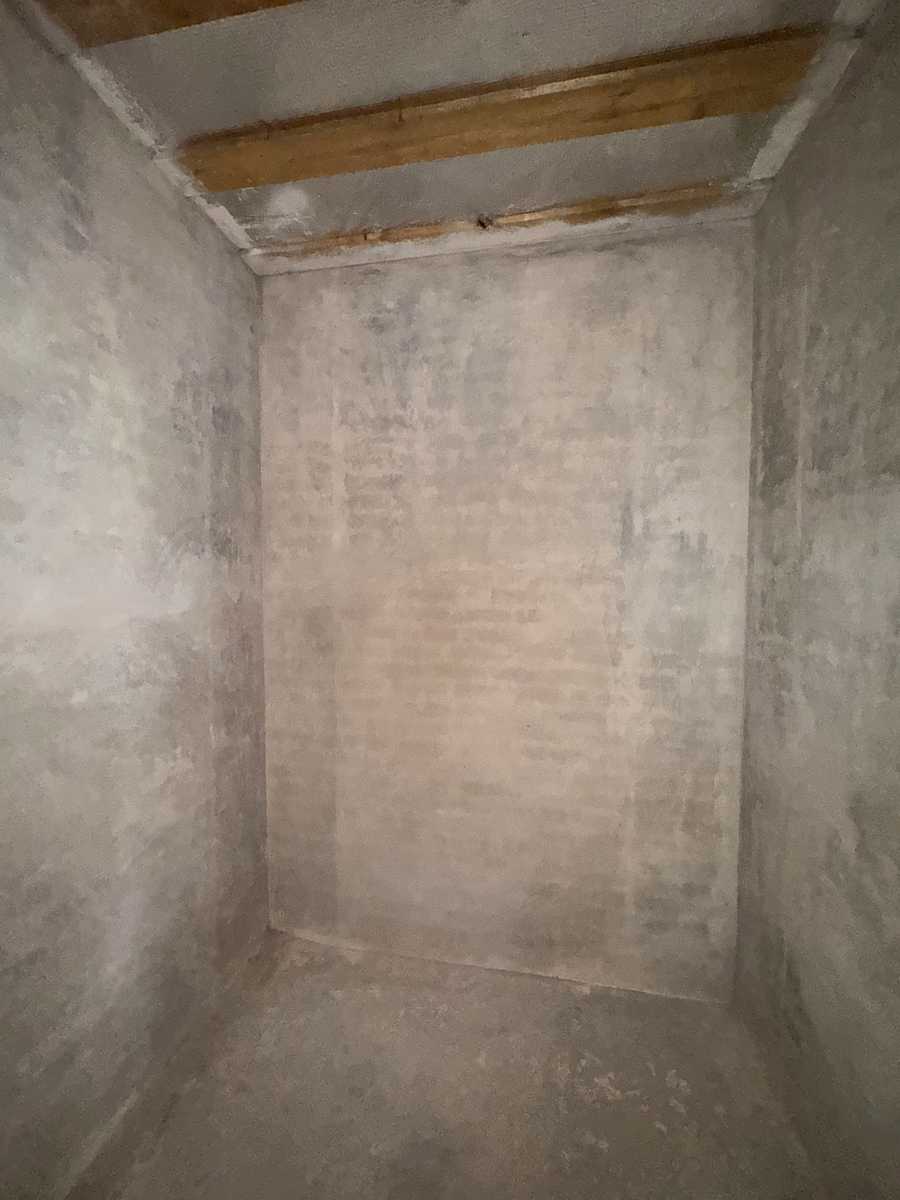 1873958326131832