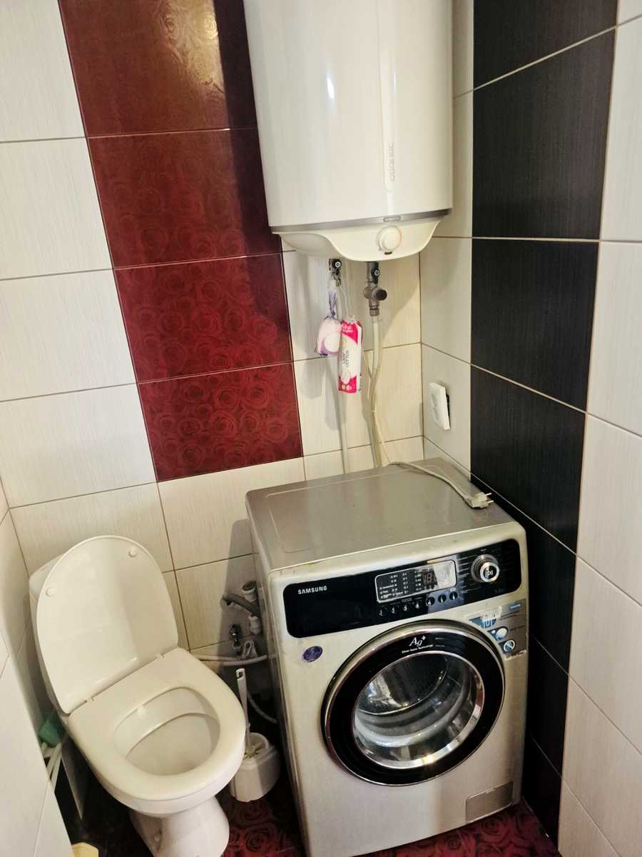 1873958389822787
