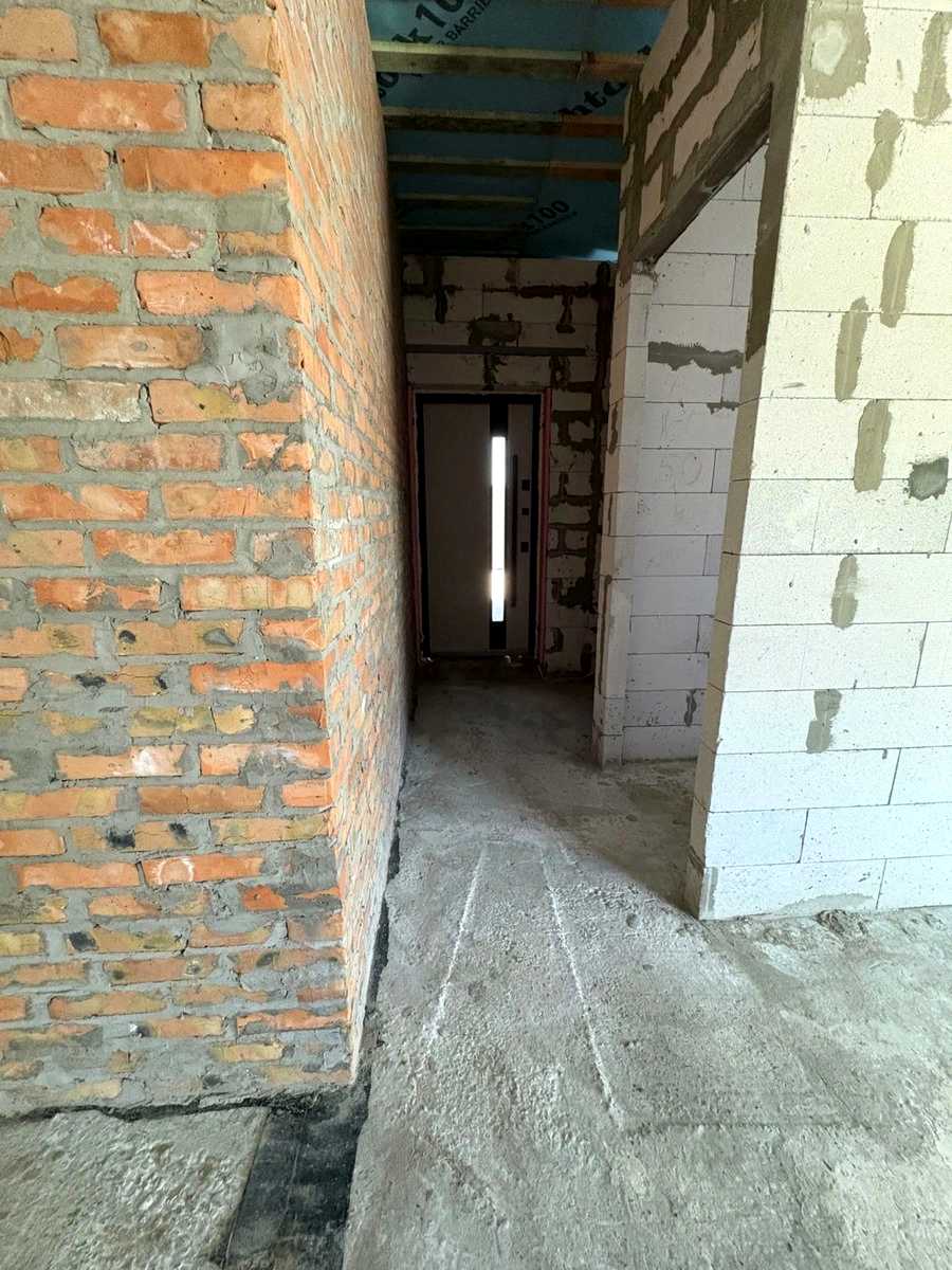 1873958535070218