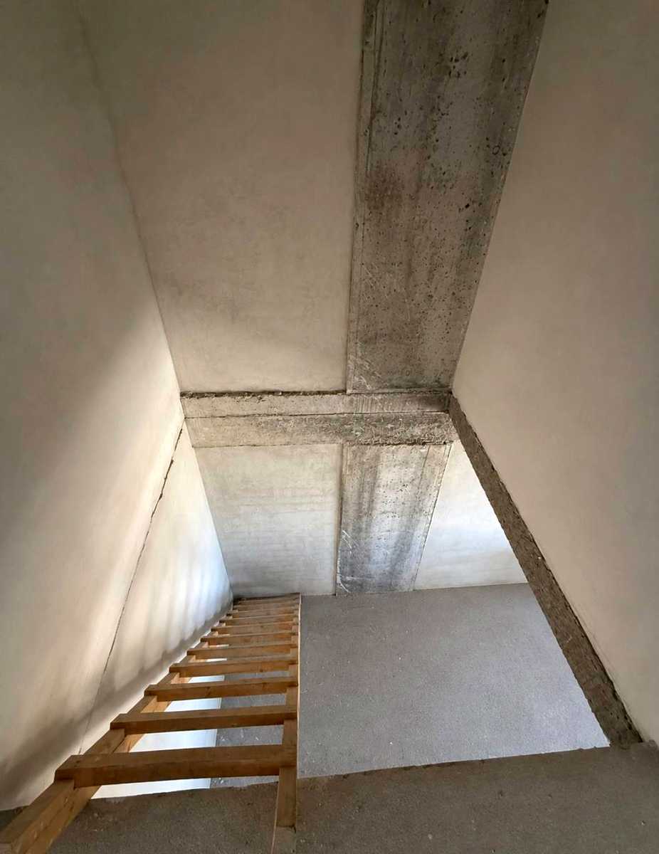 1873958985418679