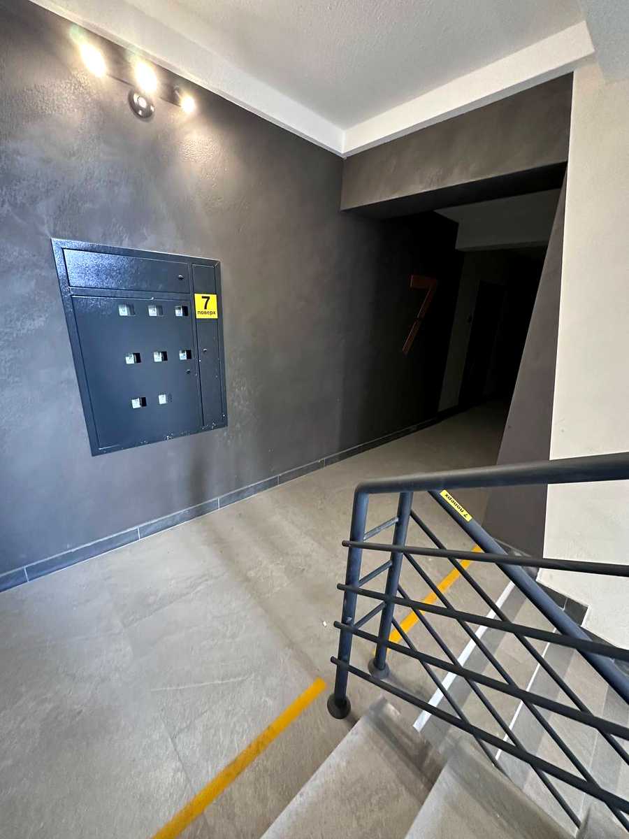 1873961048788152