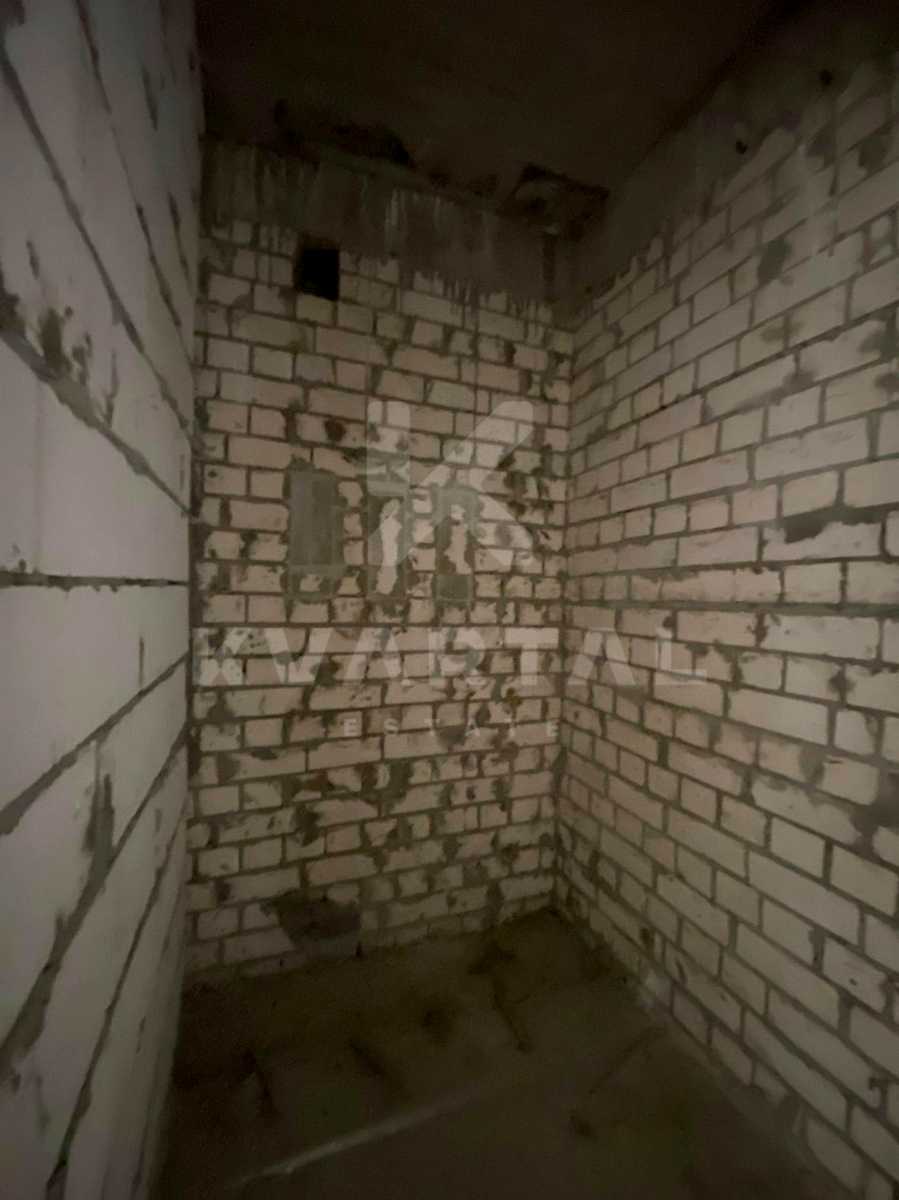 1873961435743711