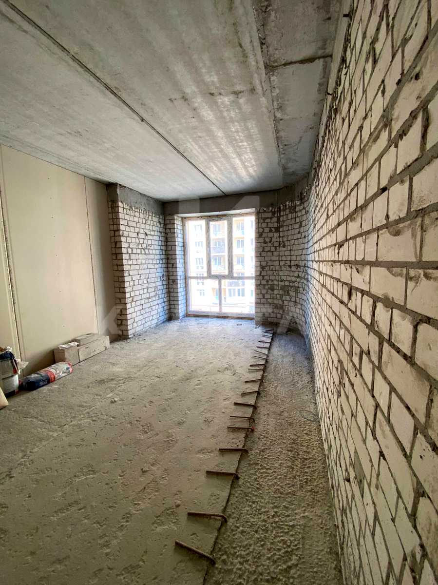1873961436404311
