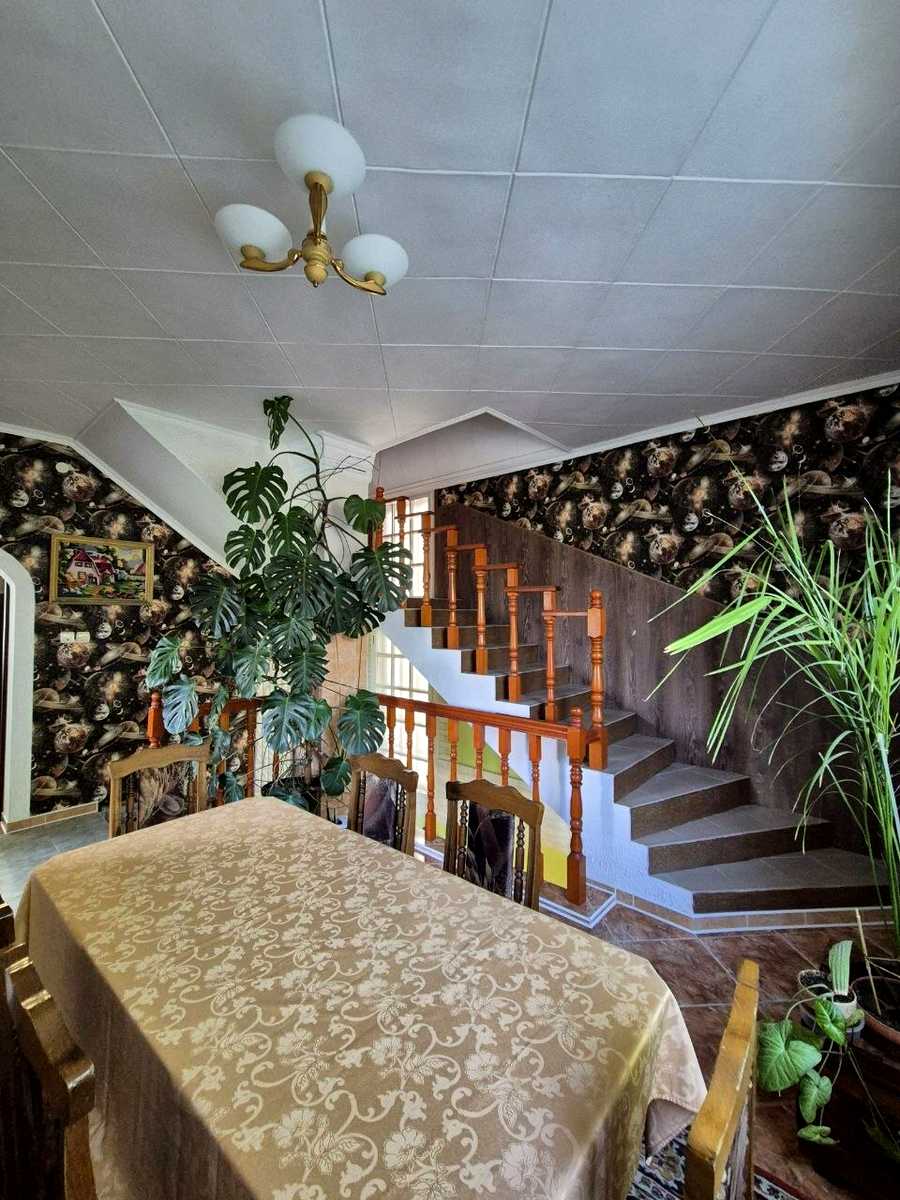 1873963183593715