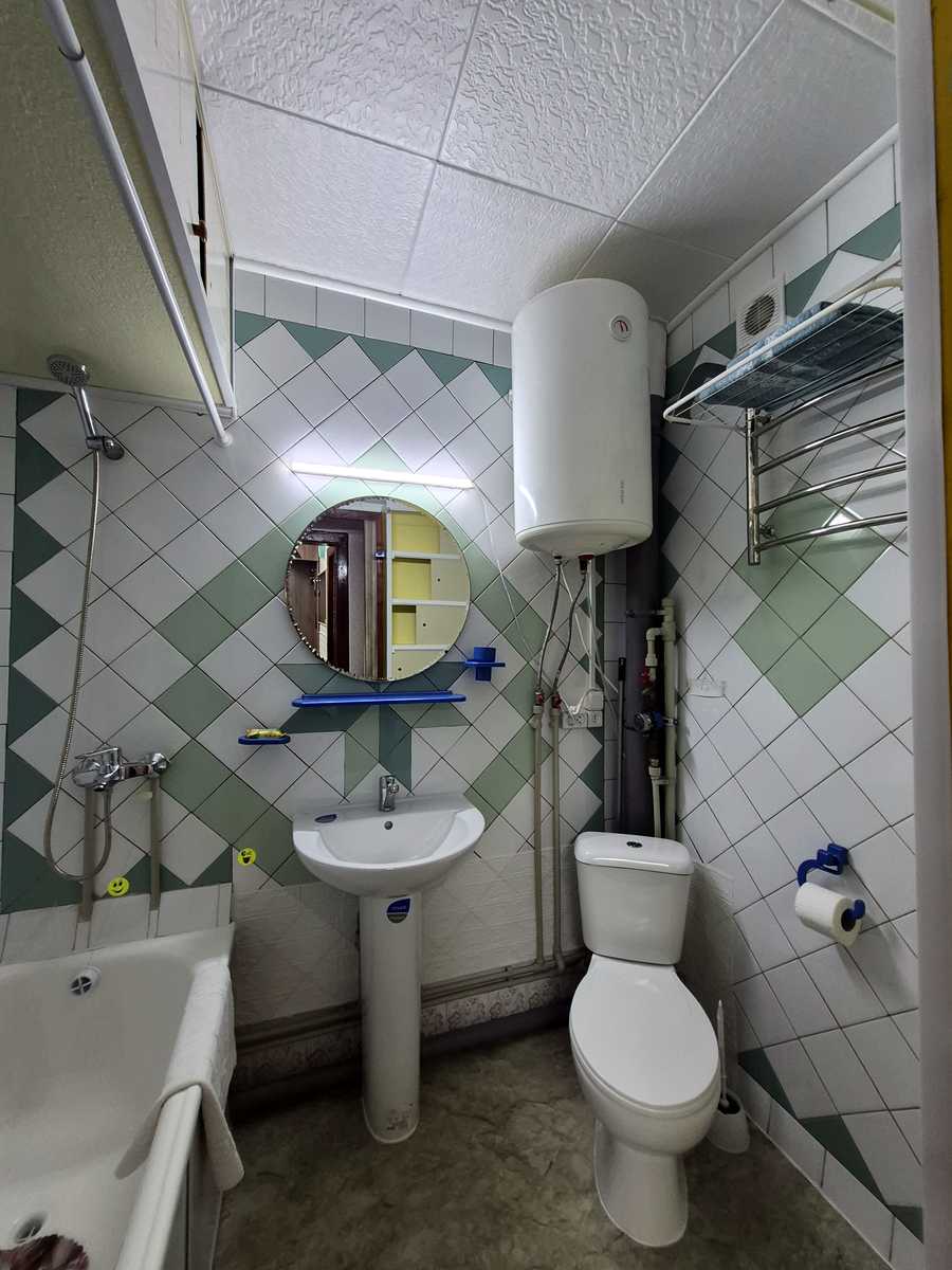 1873966564813947