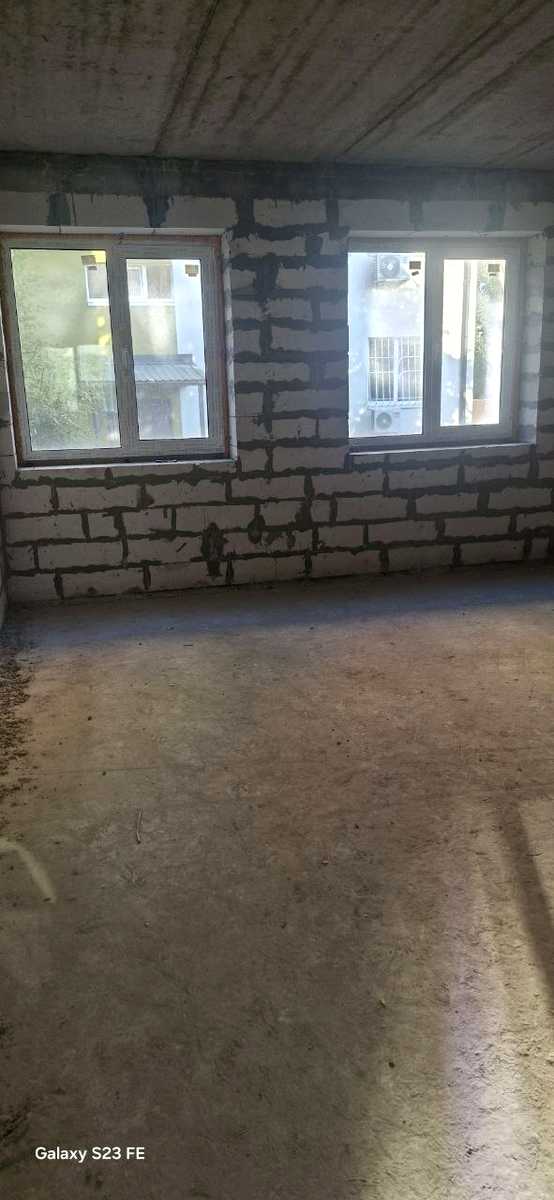 1873967680070808