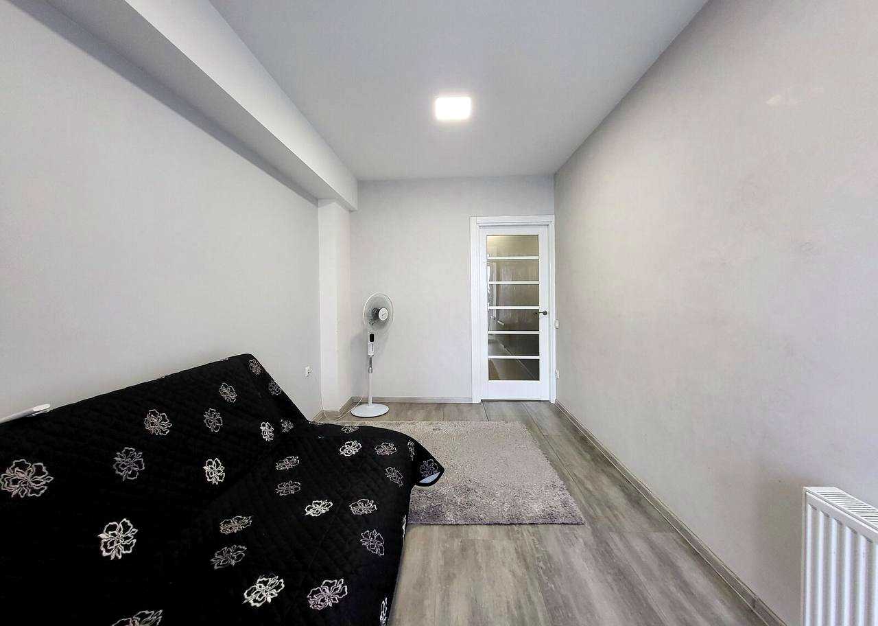 1873969084476860