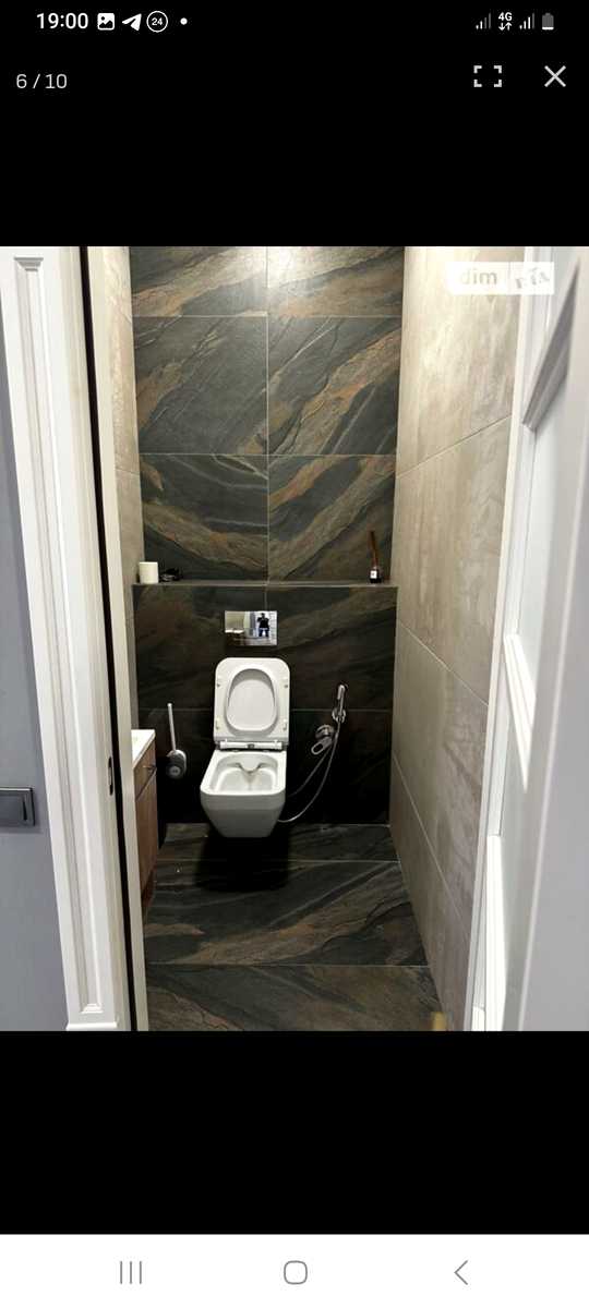 1873969185562400