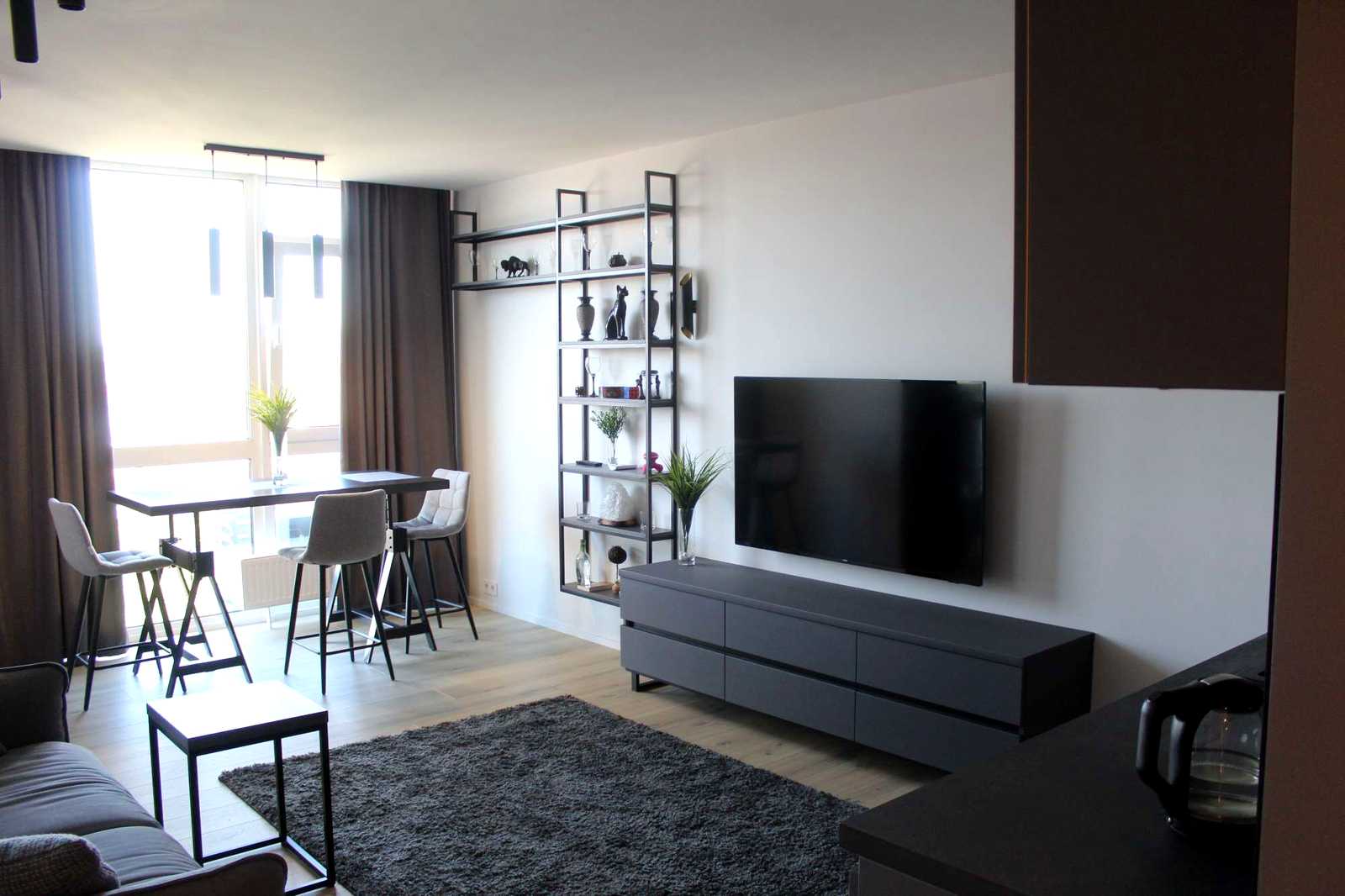 1873971970055147