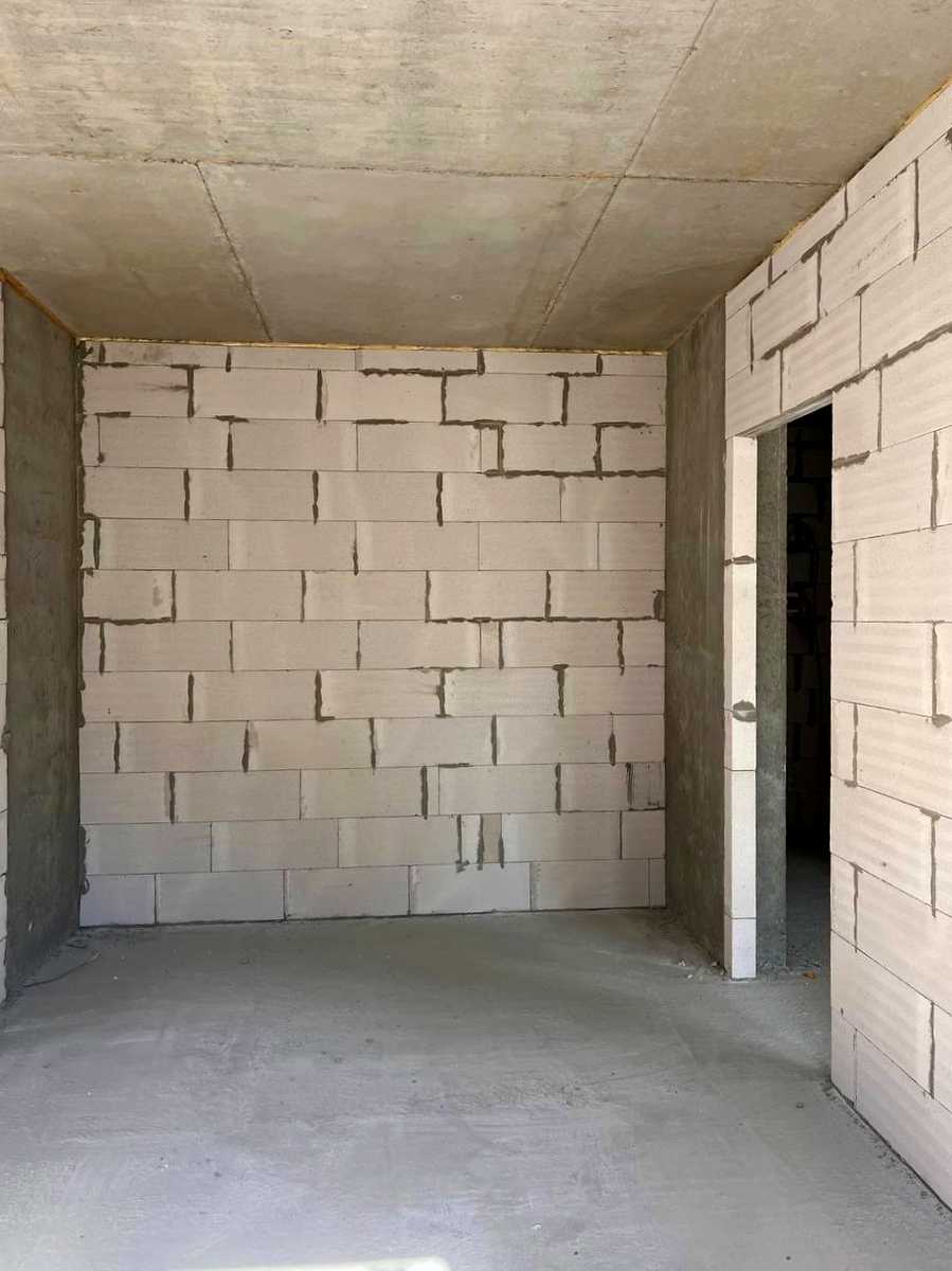 1873974891594366