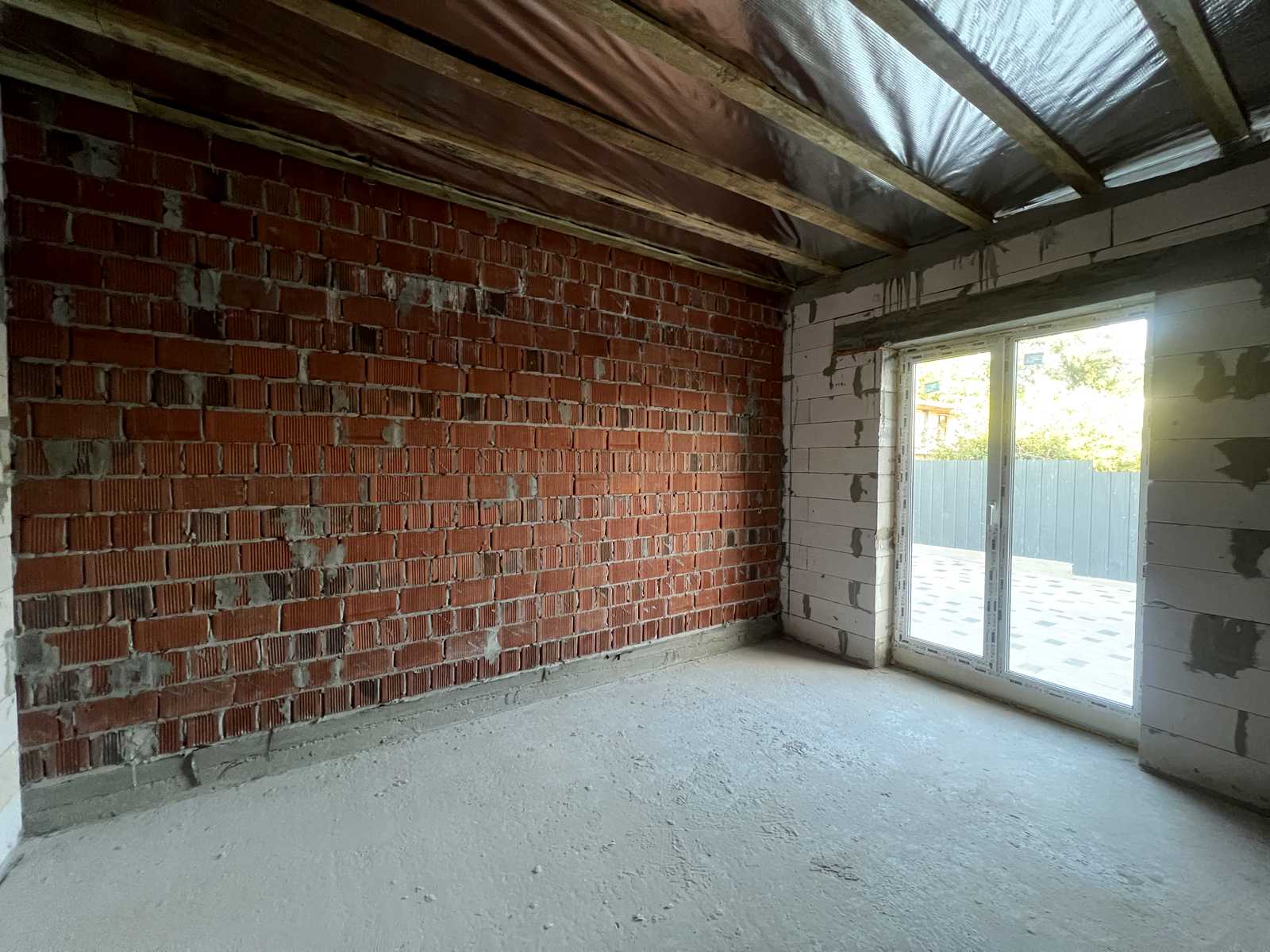 1873979752068058