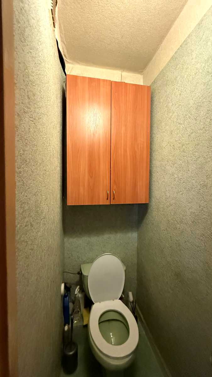 1873979817139296