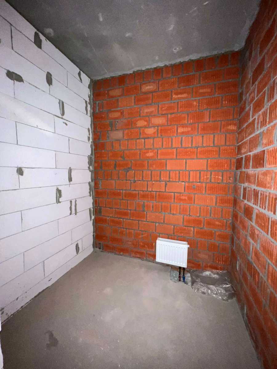 1873986666040419