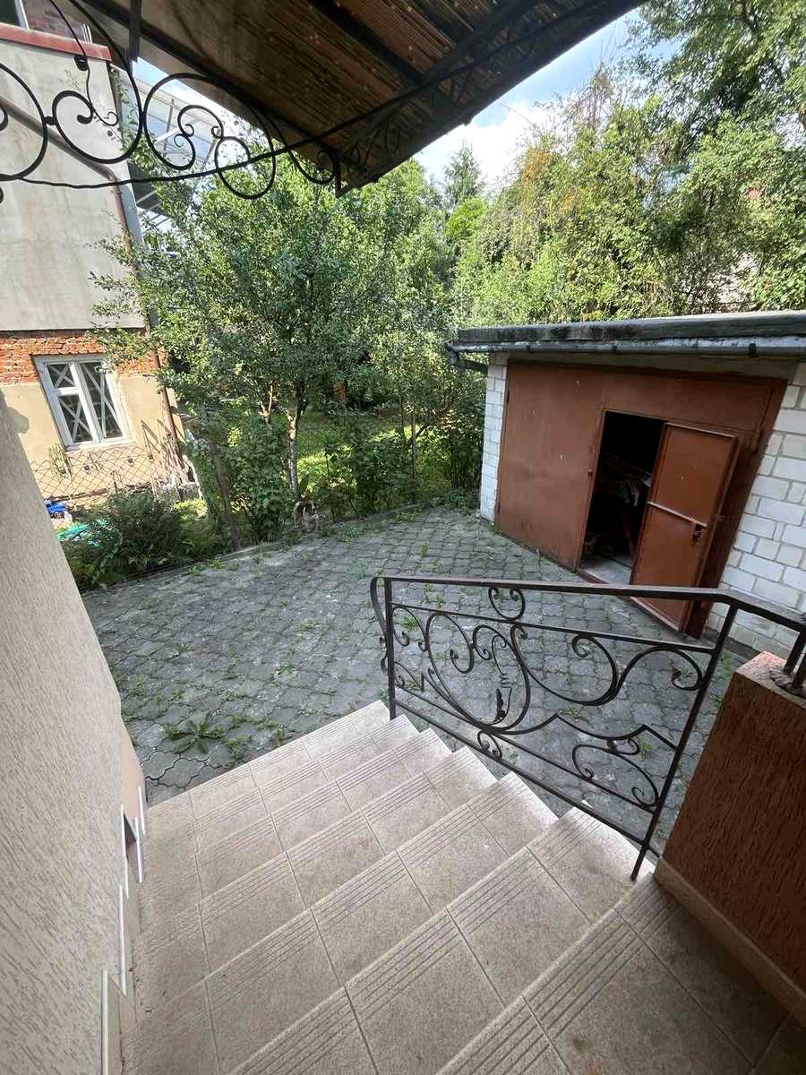 1873988265492926