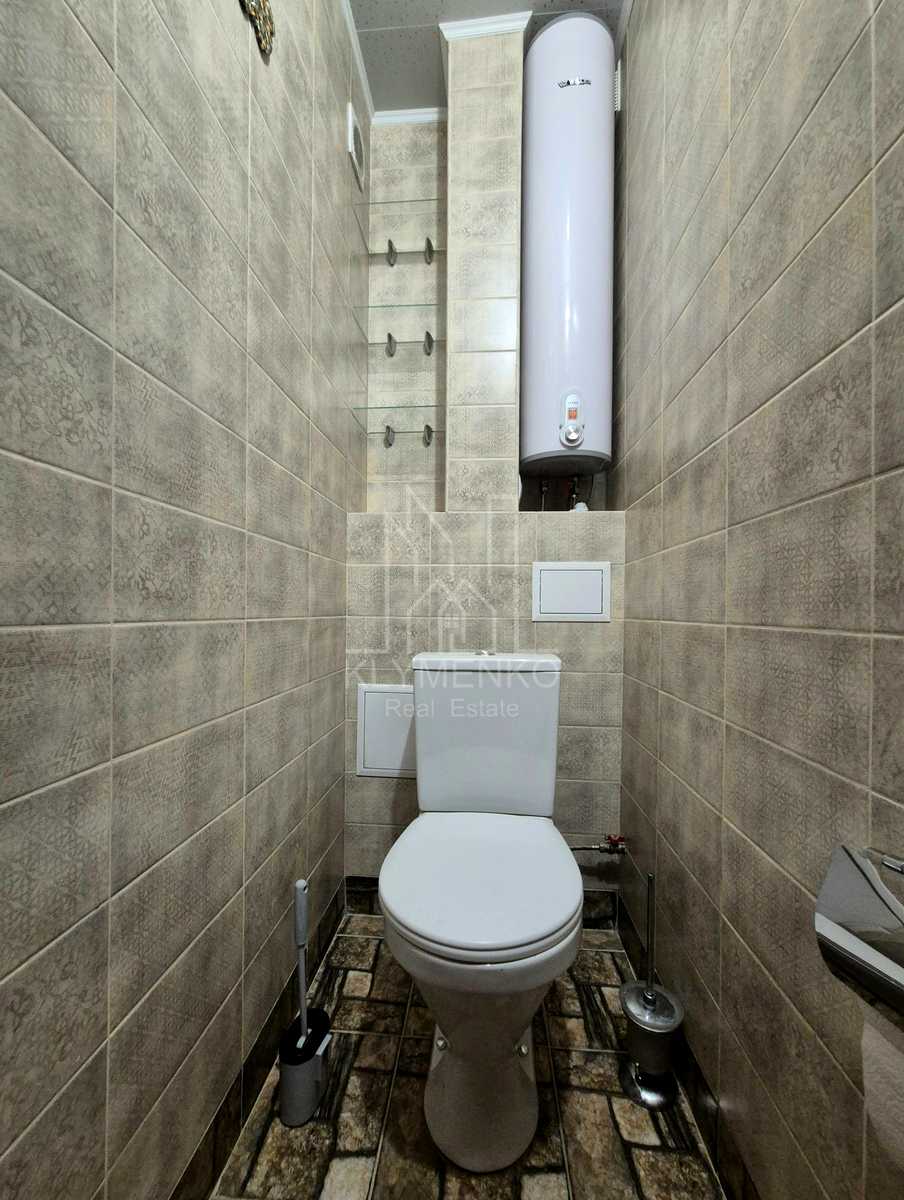 1874016492373707
