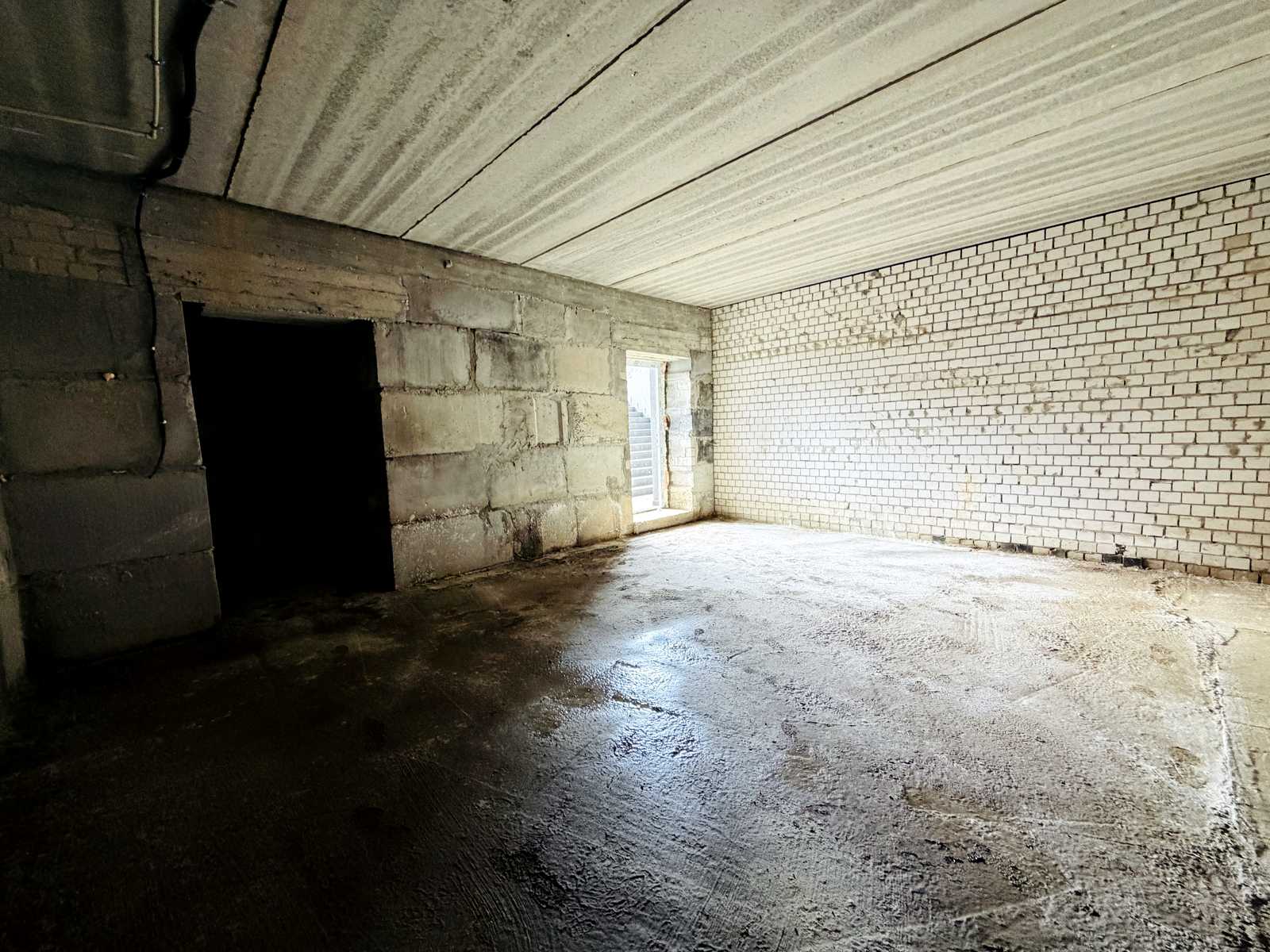 1874021681029289