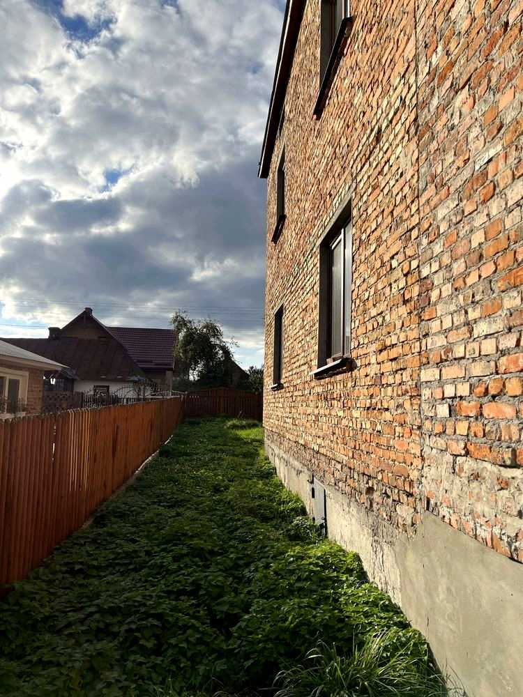 1874025624012792