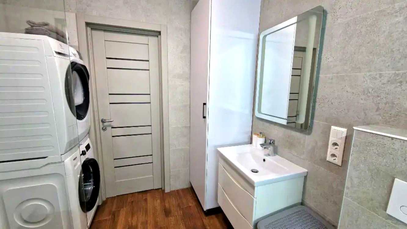 1874026792826374