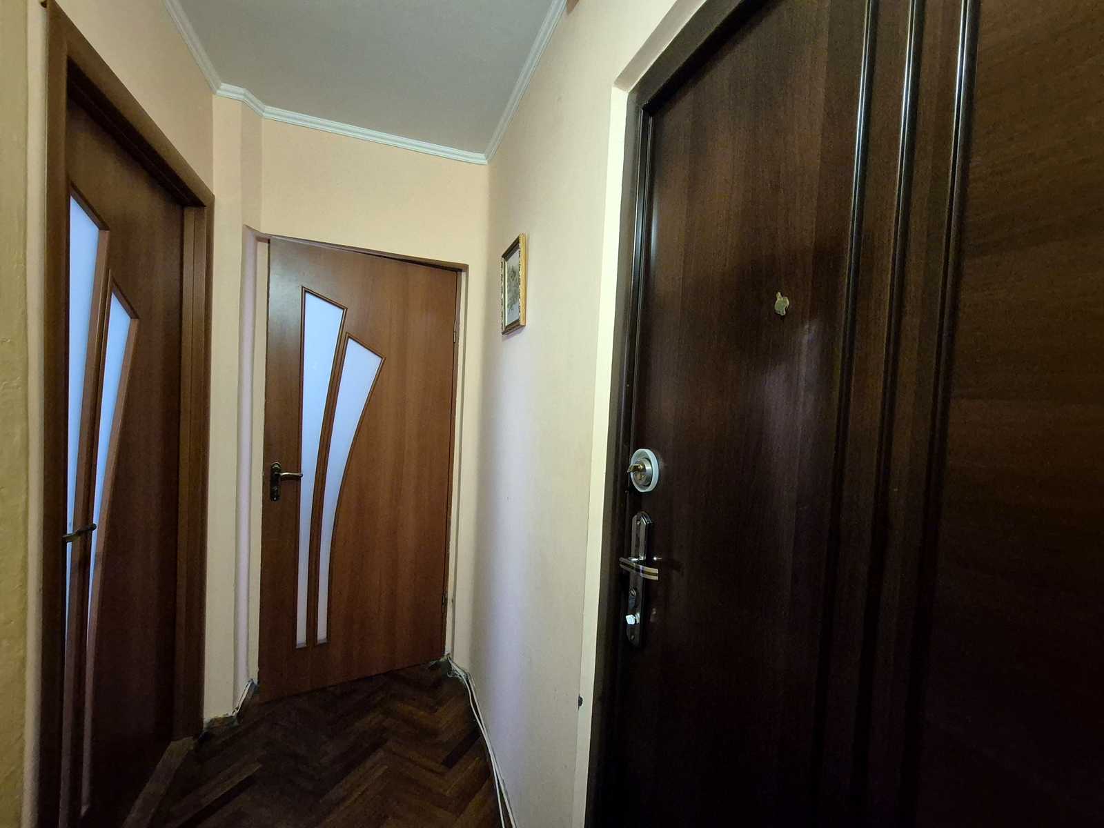 1874028037468983