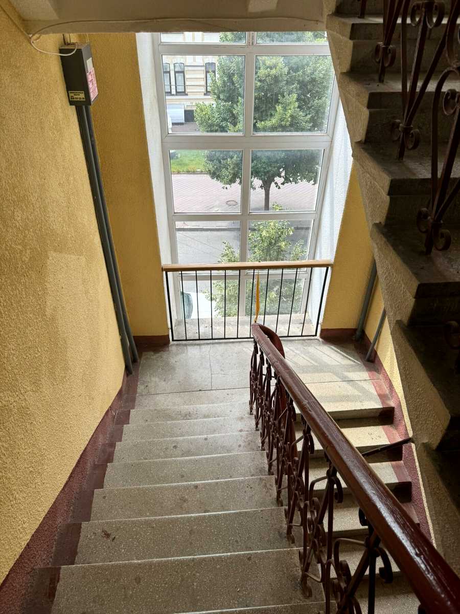 1874029550680057