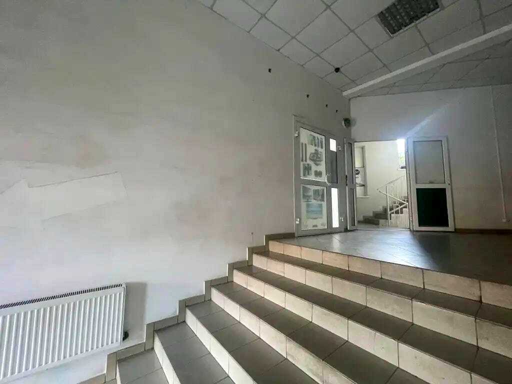 1874029638768642