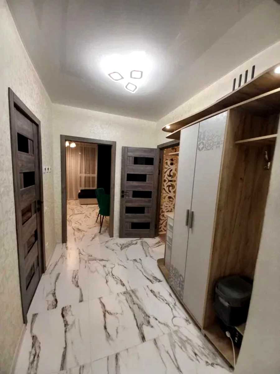 1874032056831101