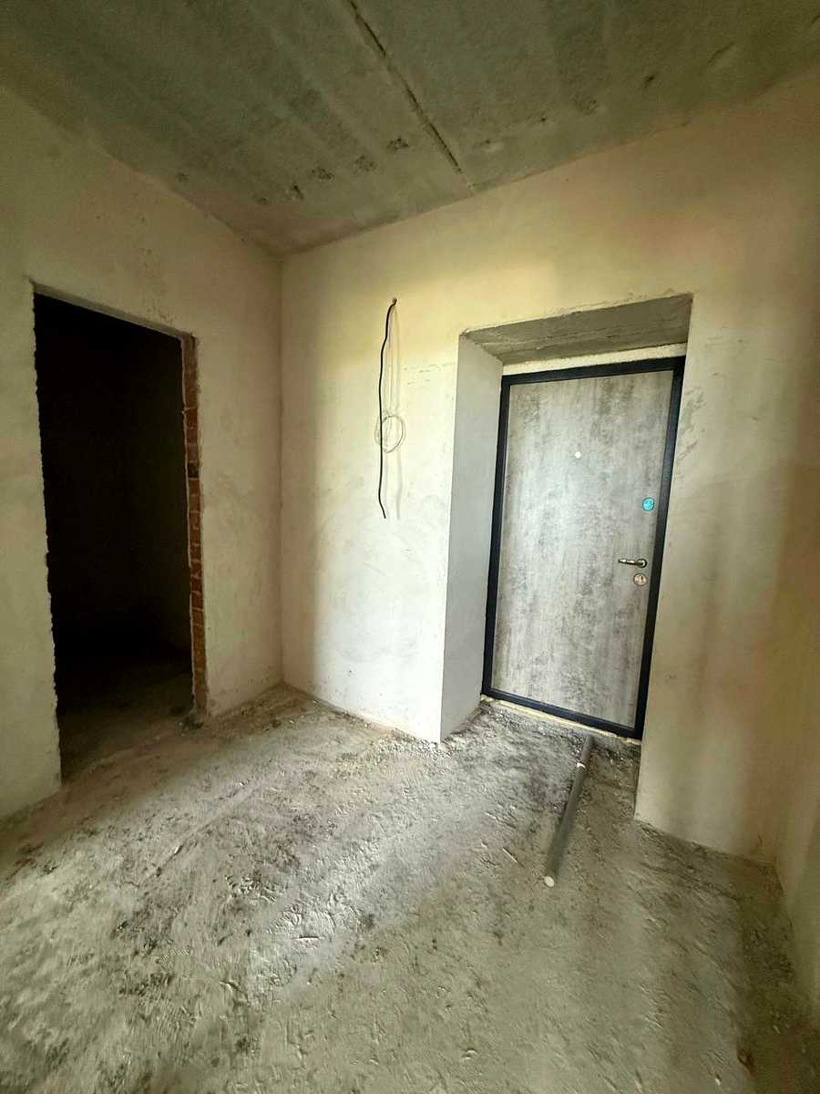 1874033305584175