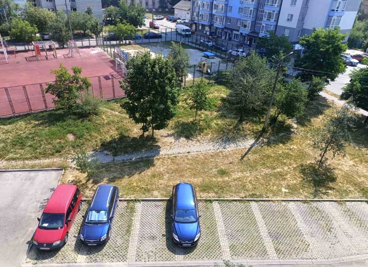 1874033510256842
