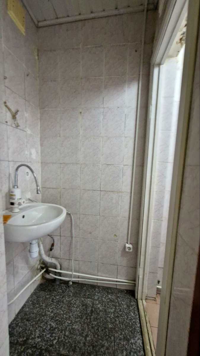 1874037956279518