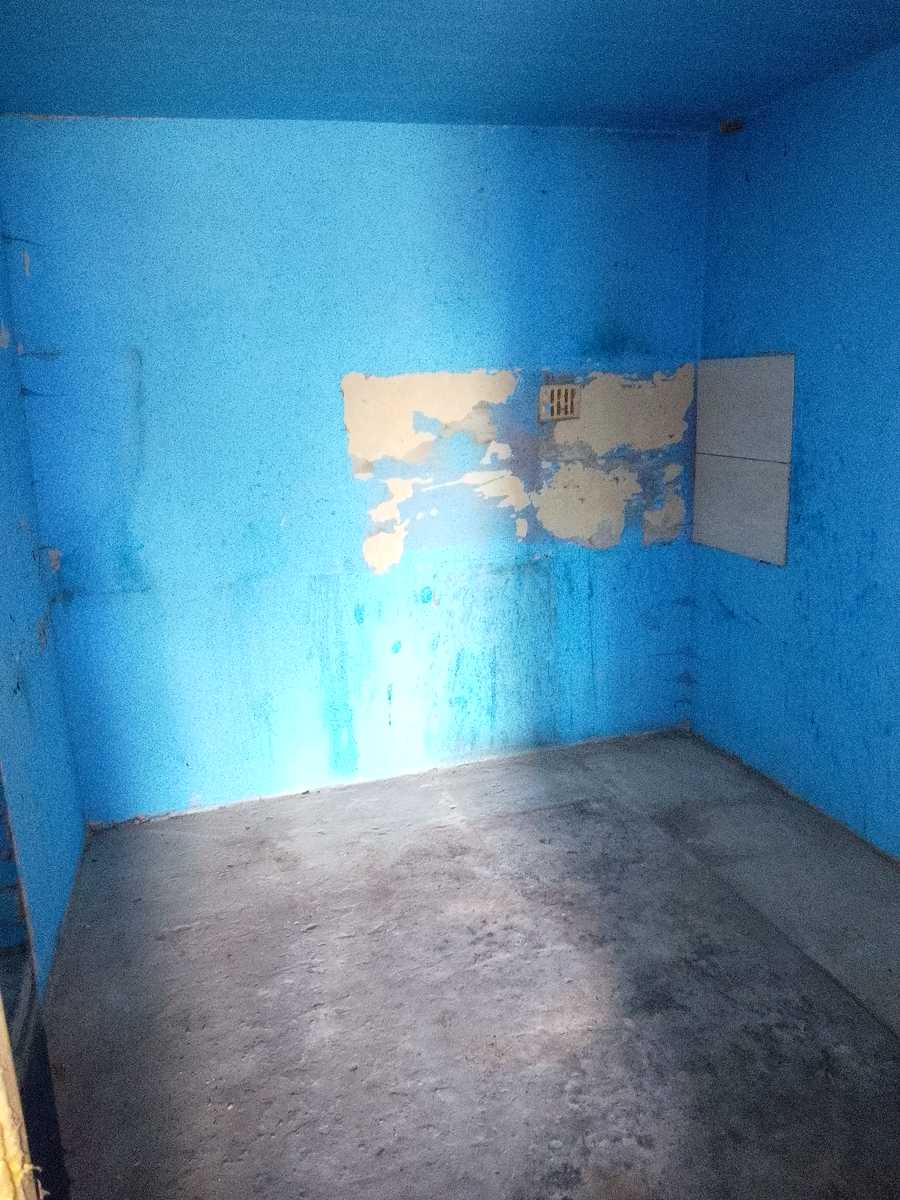 1874037971657854