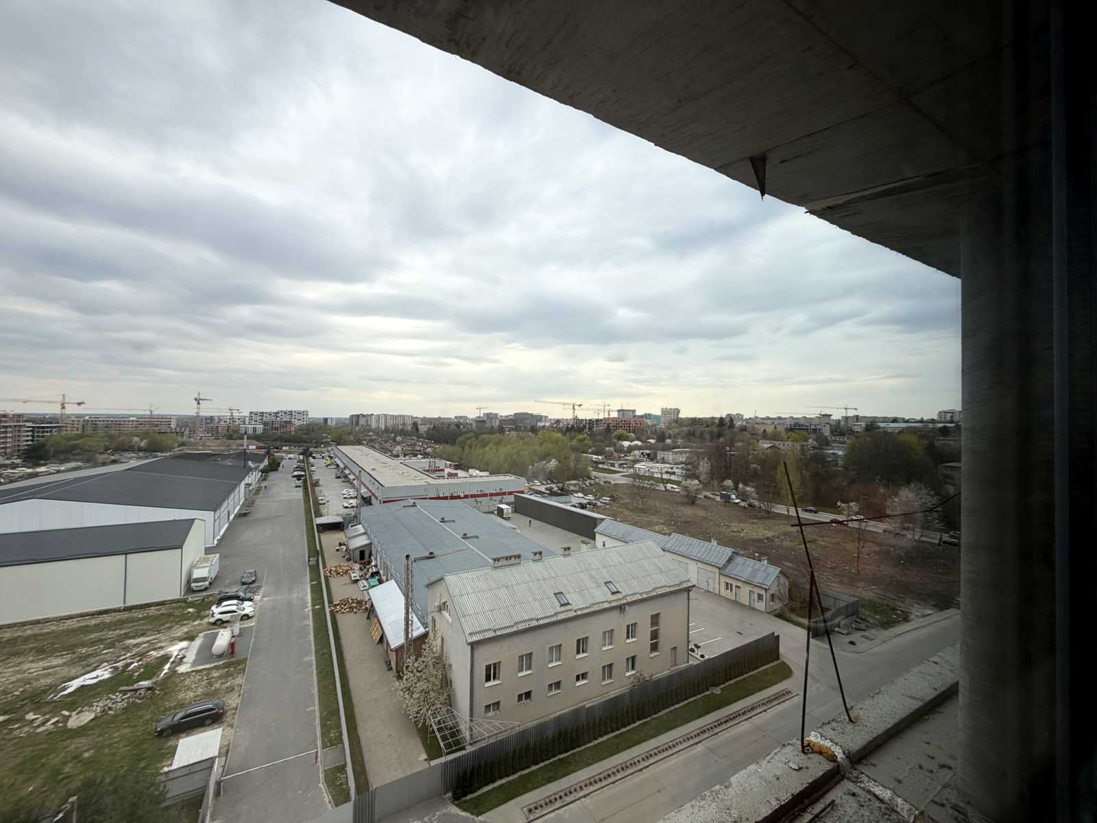 1874039718915402
