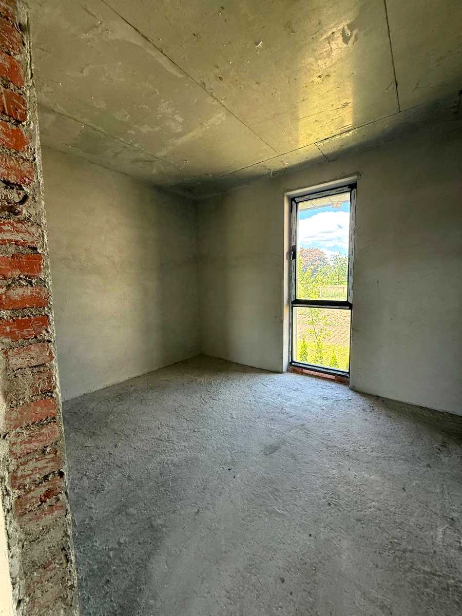 1874041327028656