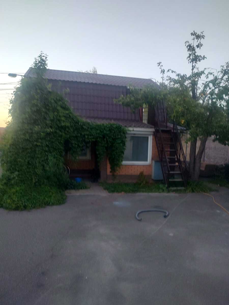 1874045034585809