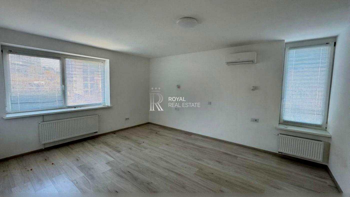 1874046728373135