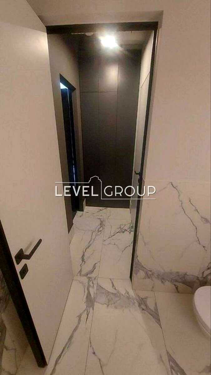 1874047542106873