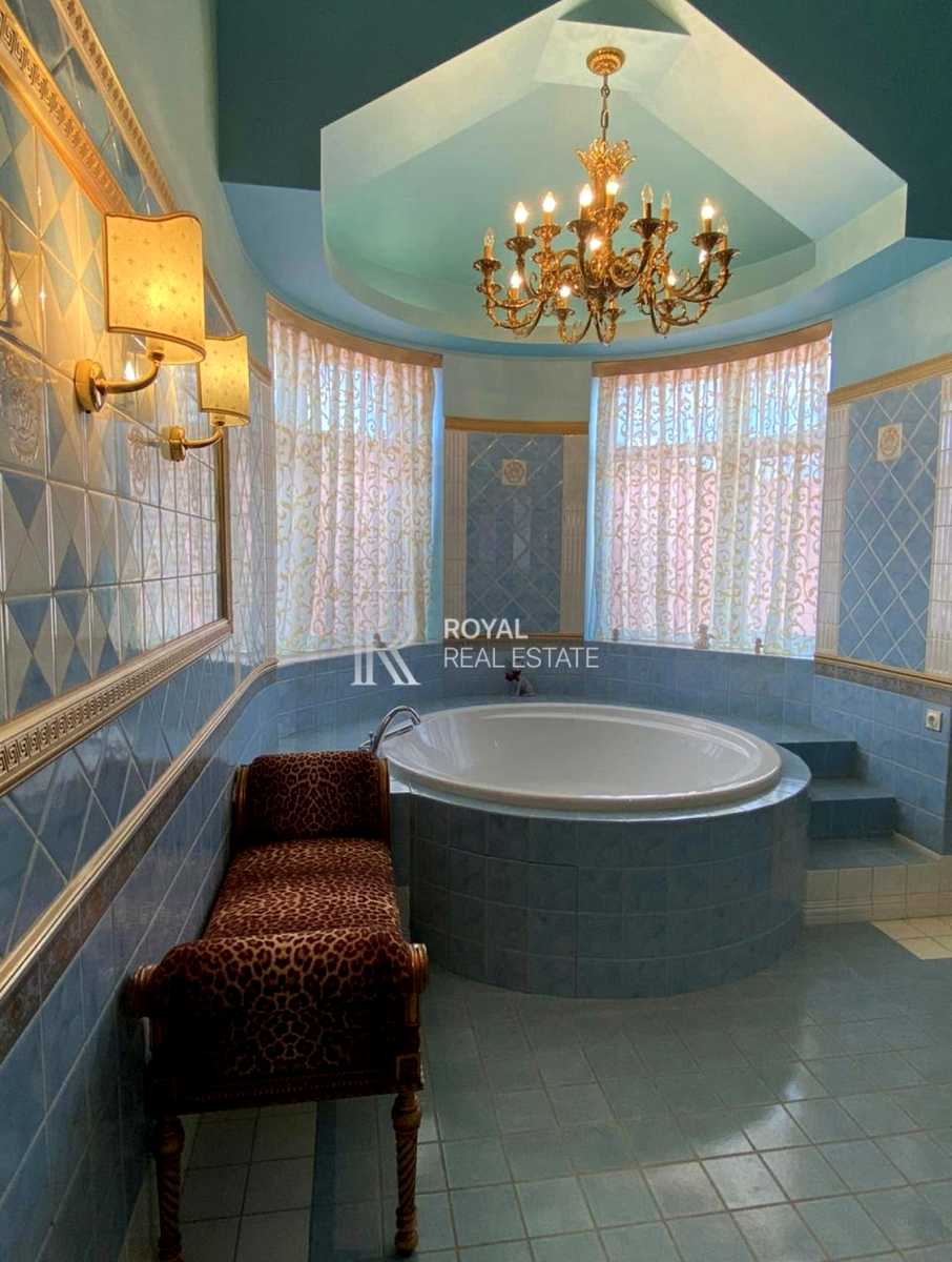 1874048199273051