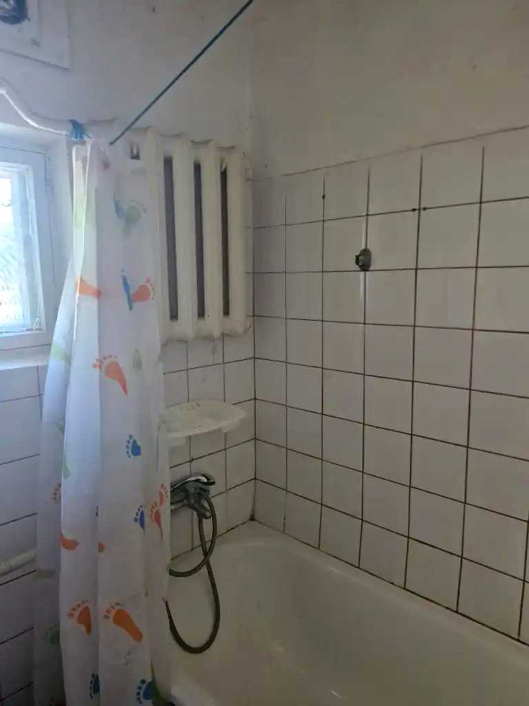 1874049440151371