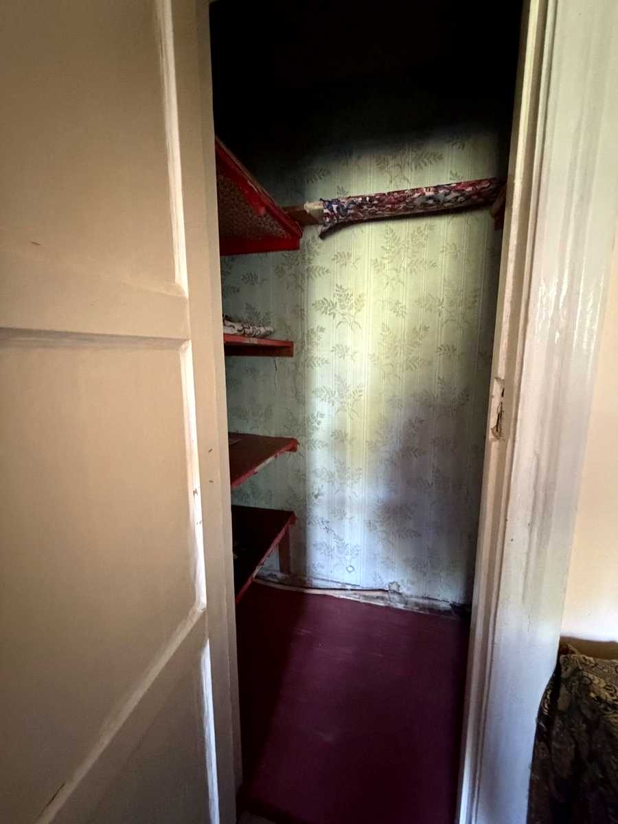 1874050771994077
