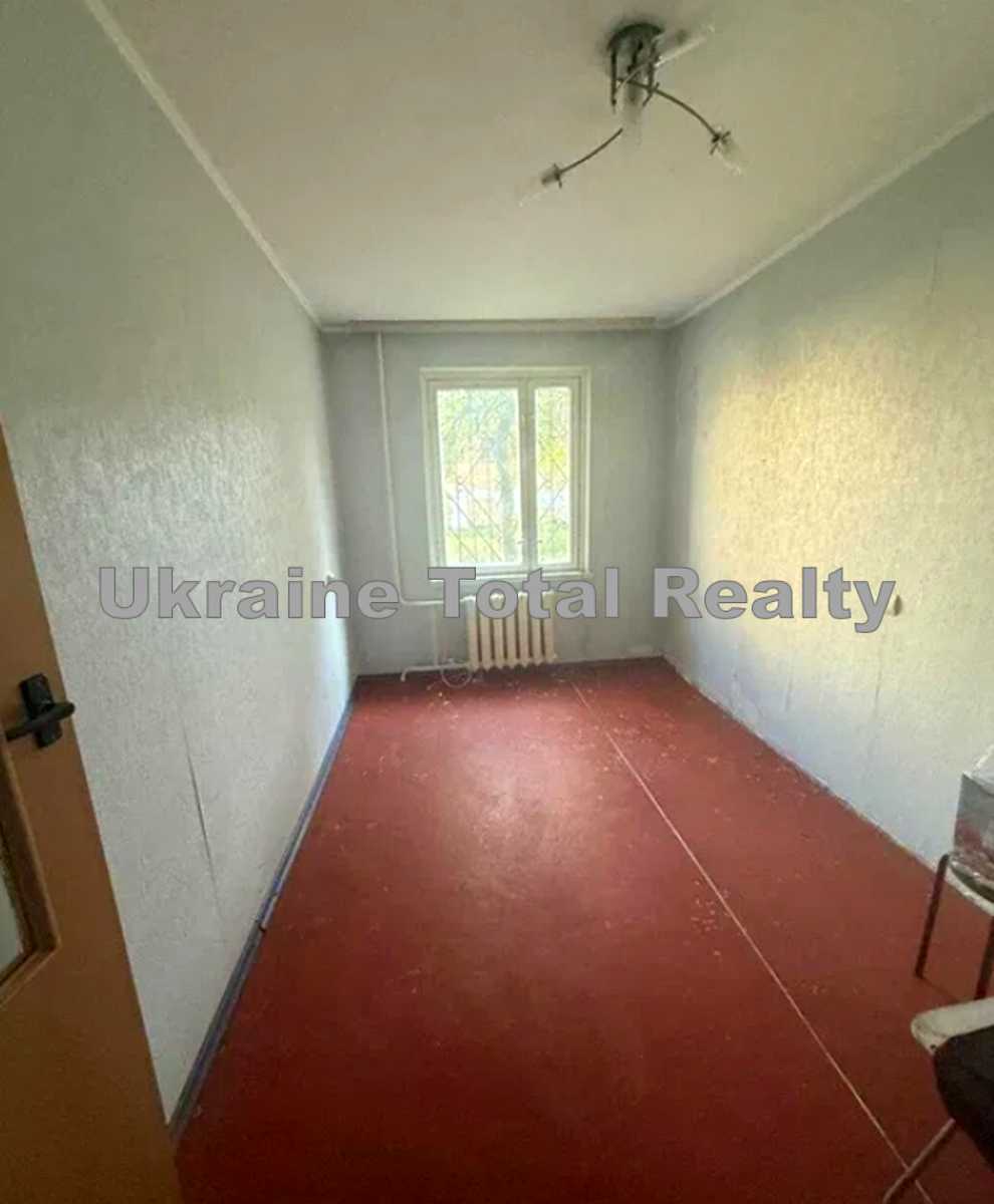 1874054622240367