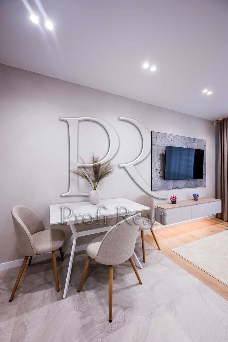 1874055262867965