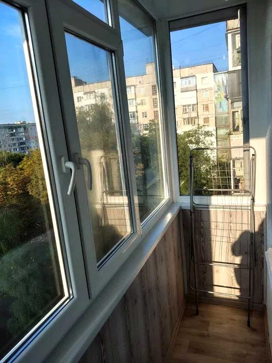 1874056694684985